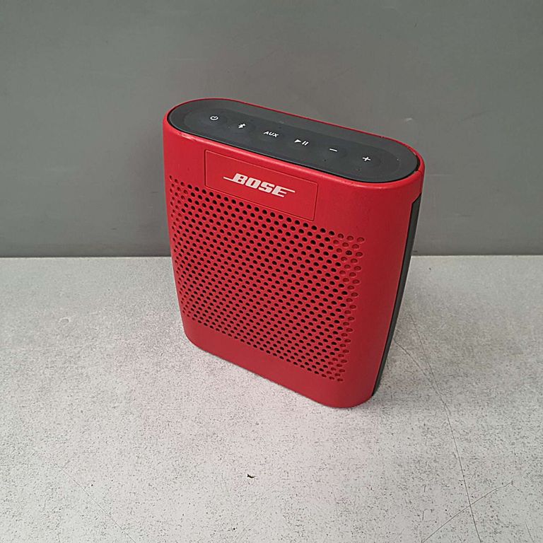 Купити Bose SoundLink Color II Coral Red SLcolor/red Б/У