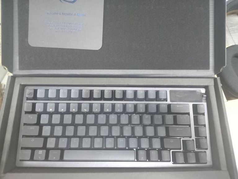 Объявление Asus rog azoth gaming keyboard Б/У
