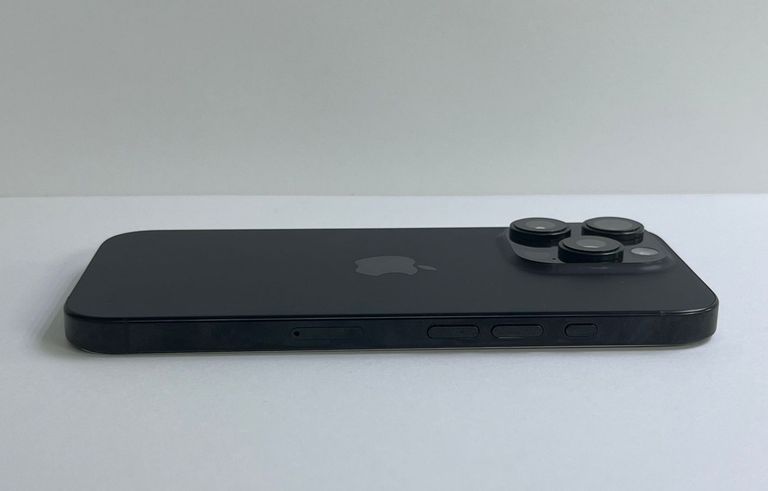 Apple iphone 16 pro 128gb Код:01-200483919. Зображення 8