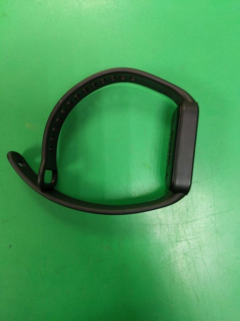 Купити Xiaomi smart band 9 active Б/У