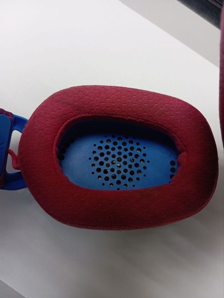 Дешево Logitech g435 з ломбарду