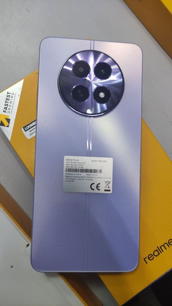 Дешево Realme 12 5G 8/256GB Woodland Green з ломбарду