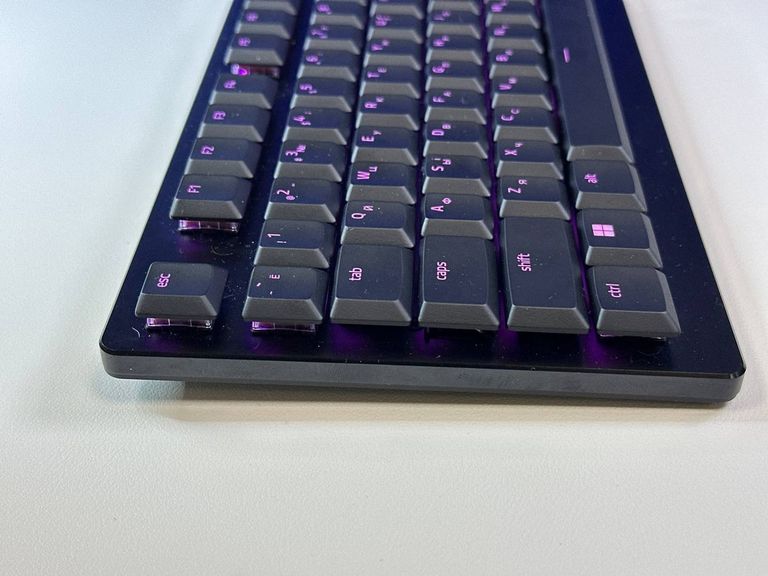 Razer deathstalker v2 pro tkl switch Код:01-200586949. Изображение 6