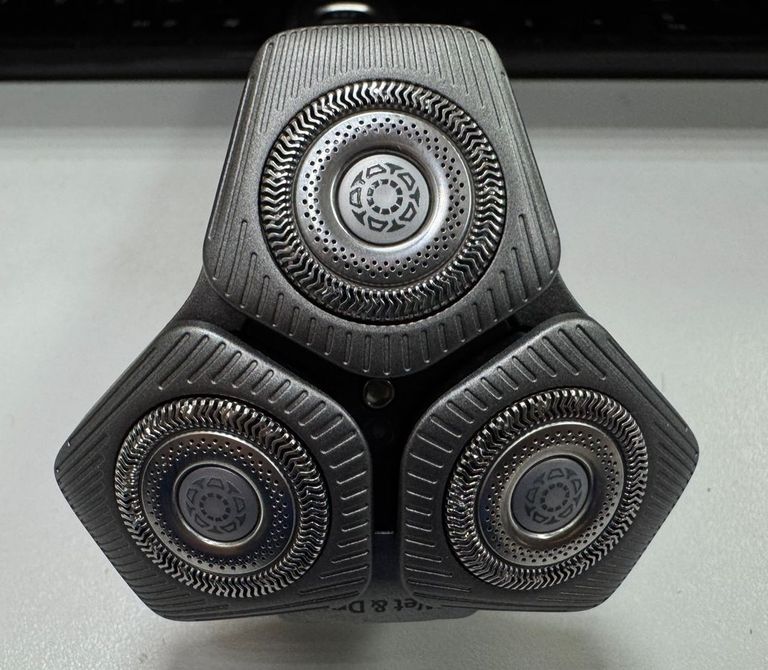 Оголошення Philips Shaver Series 9000 S9987/55 Б/У