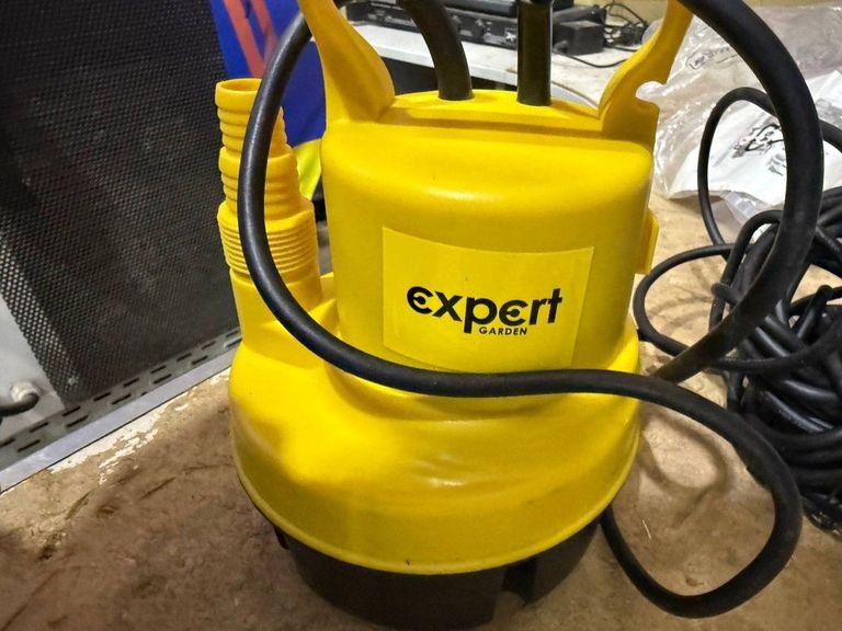 Дешиво Expert Garden 10206796 с ломбарда