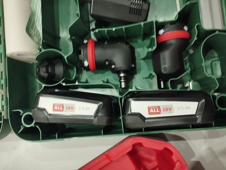 Розпродаж Bosch AdvancedDrill 18 (06039B5004), продавець Техноскарб
