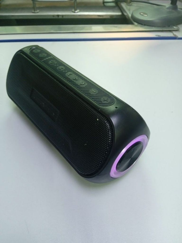 Купить Defender enjoy s1000 Б/У