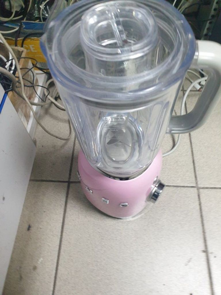 Купить Smeg blf01pkeu Б/У