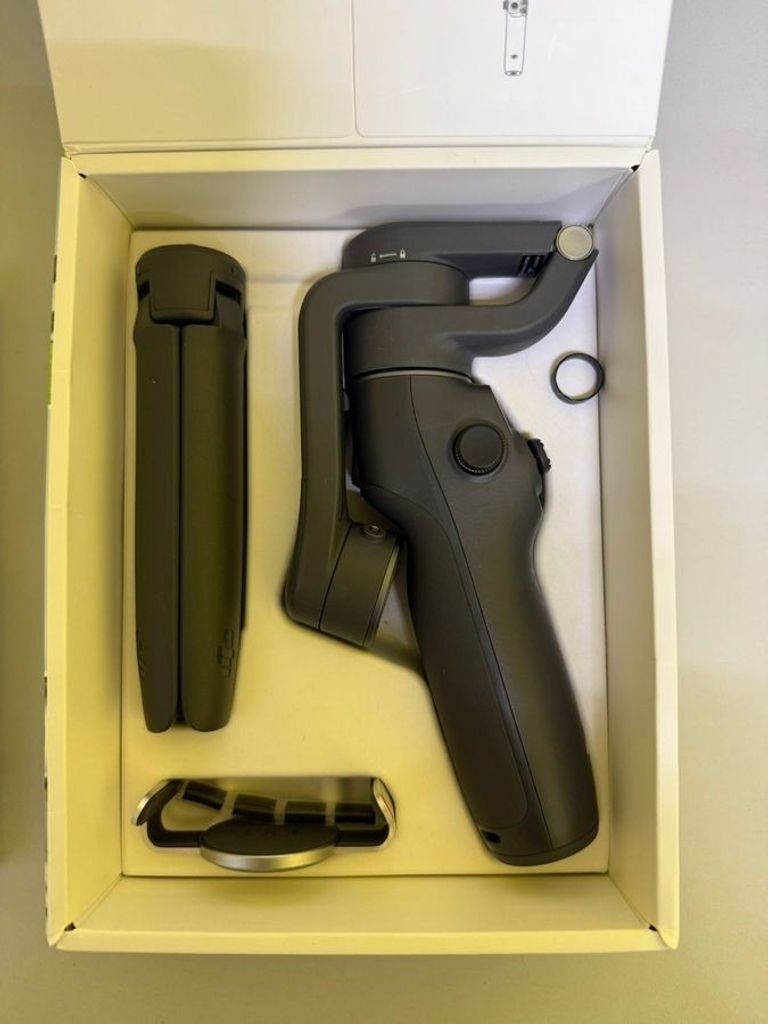 Объявление Dji Osmo Mobile 6 Platinum Gray (CP.OS.00000284.01) Б/У