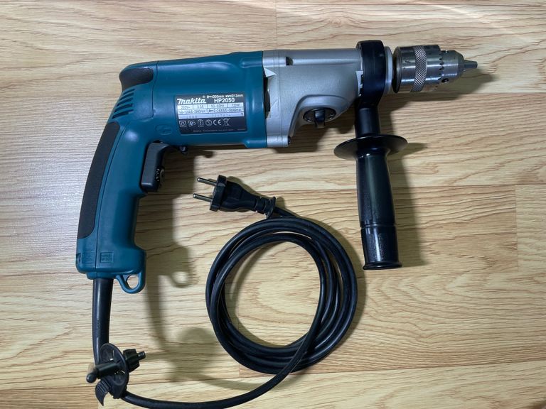 Оголошення Makita hp 2050 Б/У