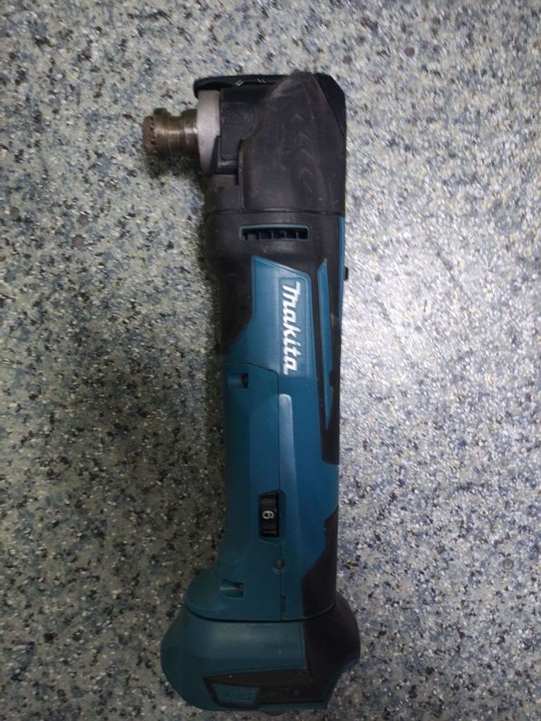 Makita dtm51+dss610+djr186+ зарядний пристрій dc18rd+ 3акб 4a Код:01-200762217. Зображення 5