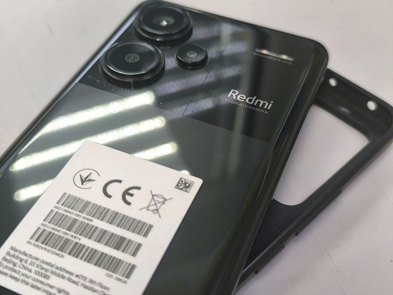 Дешево Xiaomi redmi note 13 pro+ 5g 8/256gb з ломбарду