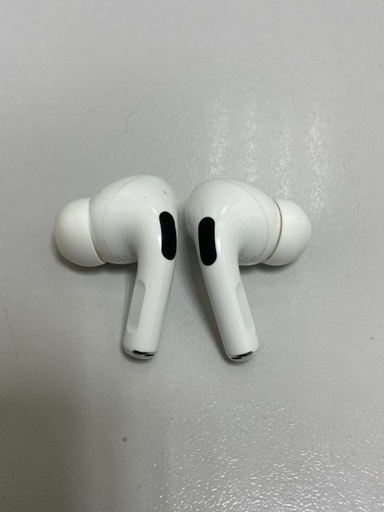 Распродажа Apple AirPods Pro (MWP22), продавец Техноскарб