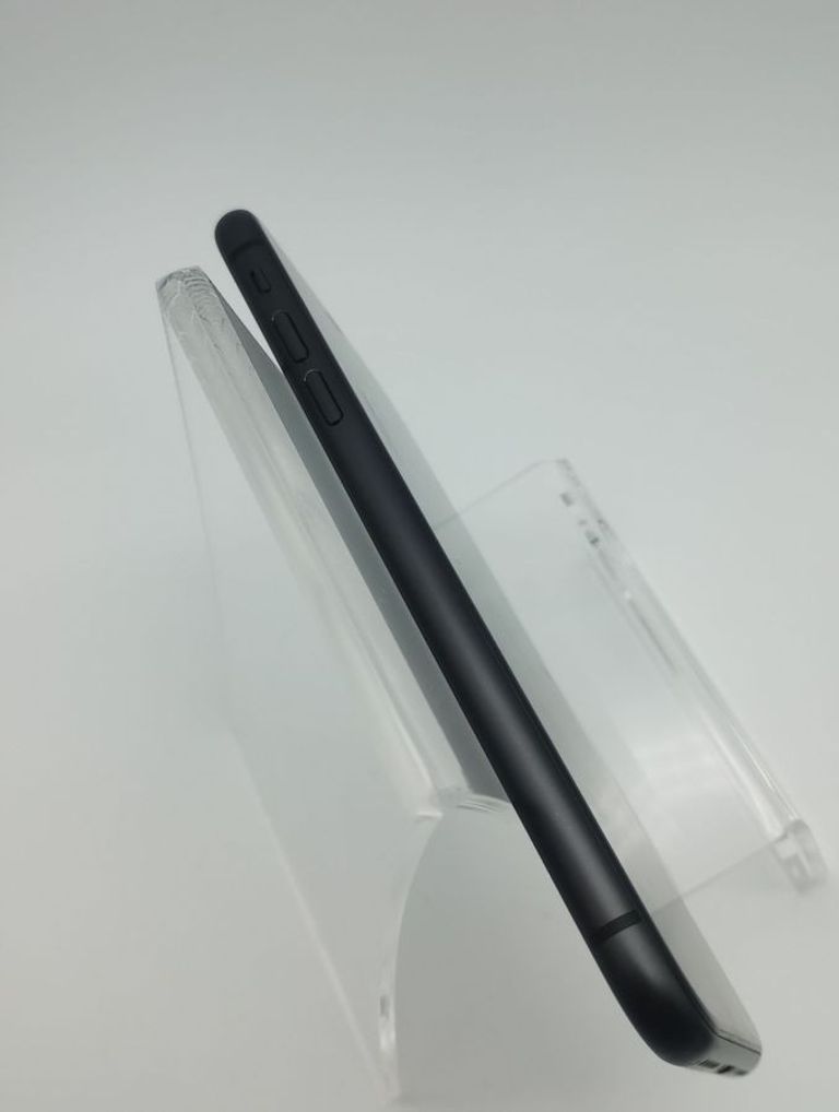 Apple iPhone 11 64GB White (MWL82) Код:01-200783361. Изображение 8