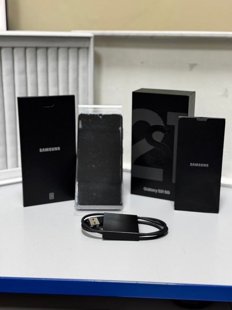 Купить Samsung galaxy s21 5g 8/128gb Б/У