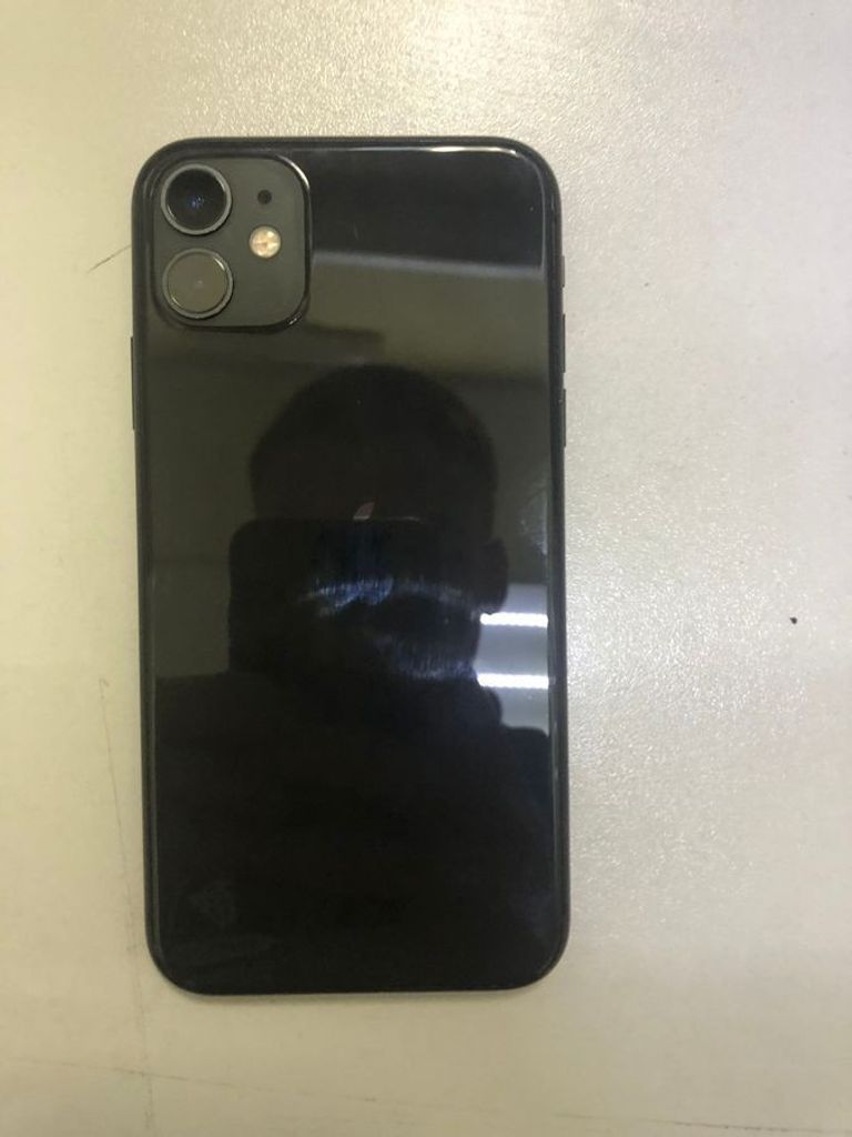 Купить Apple iPhone 11 64GB White (MWL82) Б/У