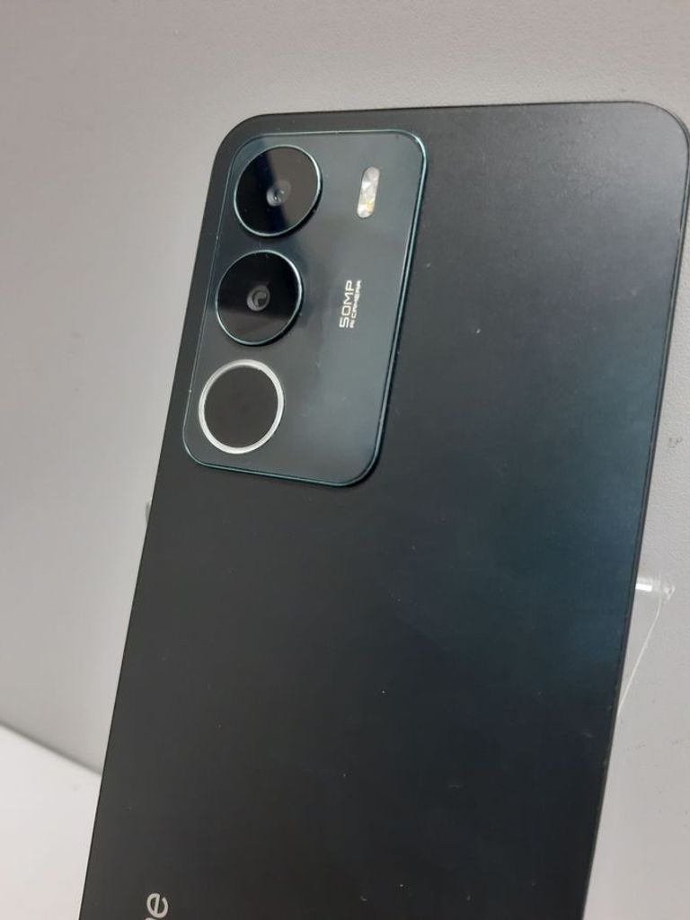 Дешиво Realme c71 6/128gb с ломбарда