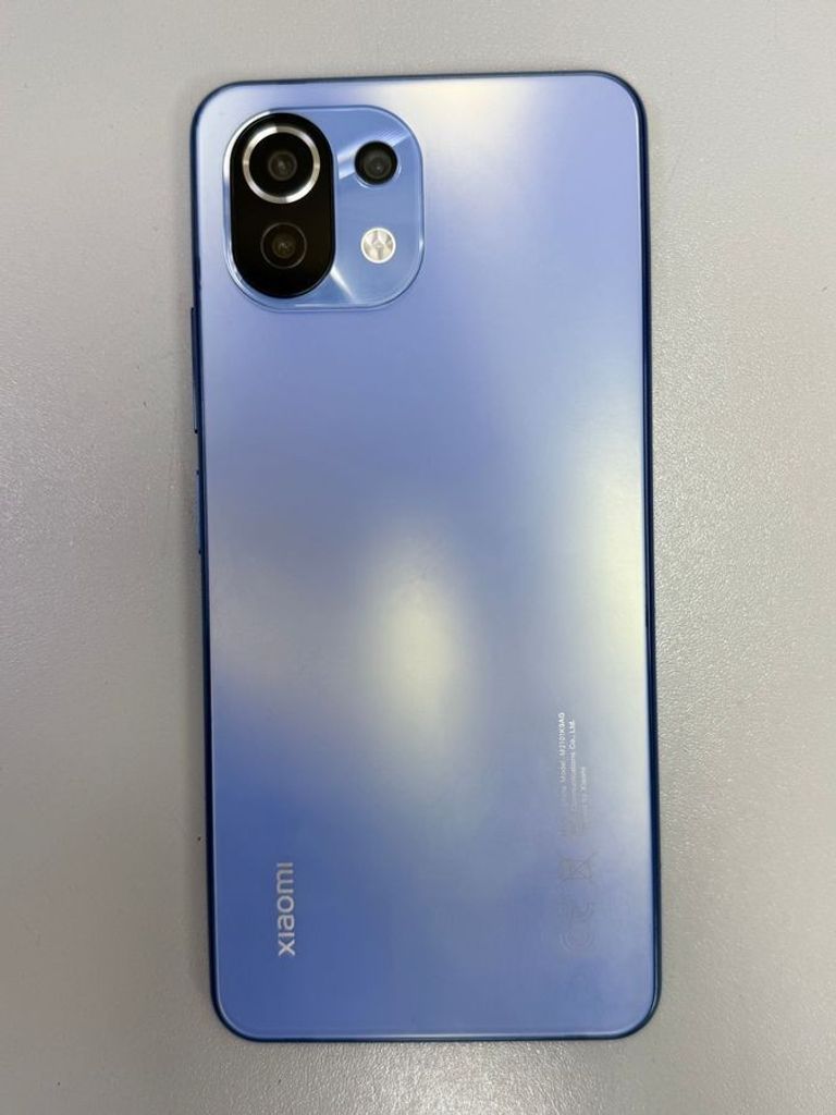 Объявление Xiaomi mi-11 lite 6/64gb Б/У