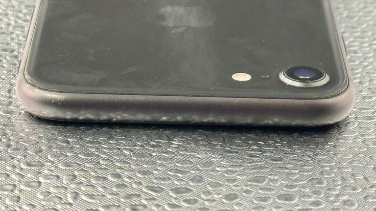 Apple iphone 8 64gb Код:01-200804168. Изображение 5