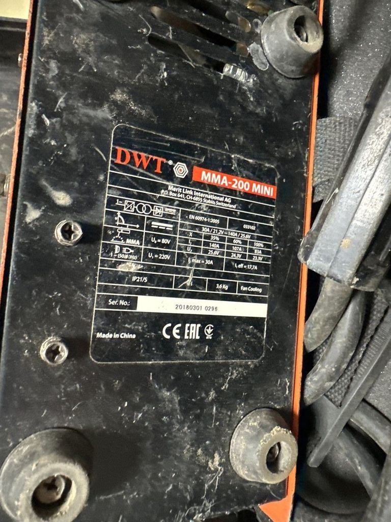 Дешиво Dwt mma-200 mini с ломбарда