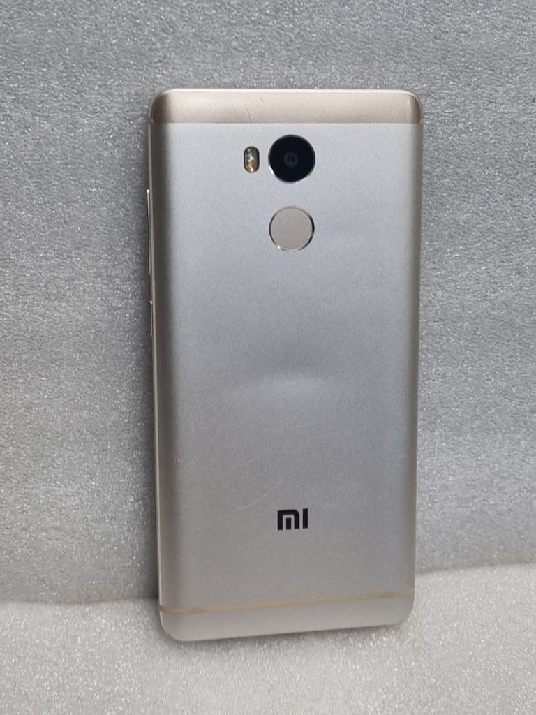 Розпродаж Xiaomi redmi 4 3/32gb, продавець Техноскарб