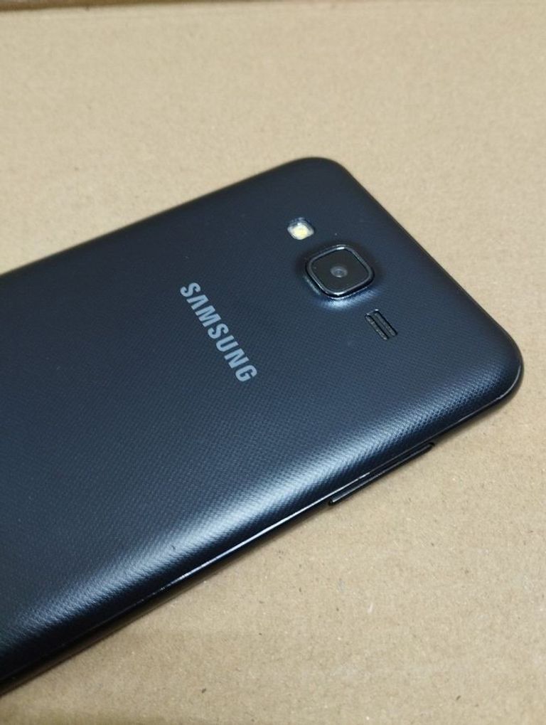 Samsung galaxy j7 neo sm-j701f 16gb Код:01-200814502. Зображення 9