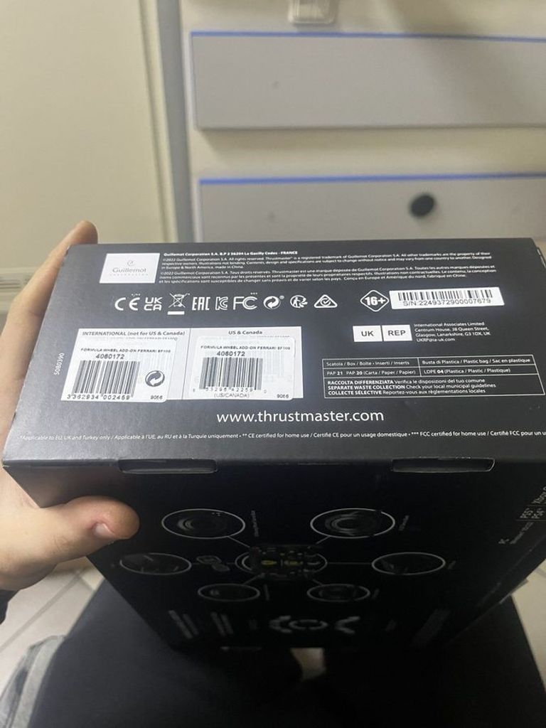 Купить Thrustmaster Formula Wheel Add-On Ferrari SF1000 Edition (4060172) Б/У