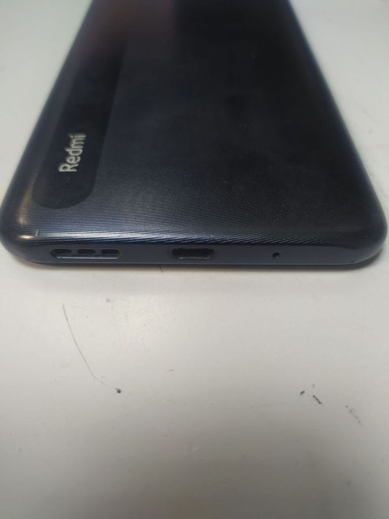 Розпродаж Xiaomi redmi 9a 2/32gb, продавець Техноскарб