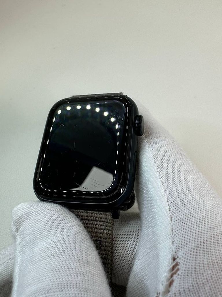 Apple watch se 2 gps 44mm aluminium case Код:01-200829222. Зображення 8