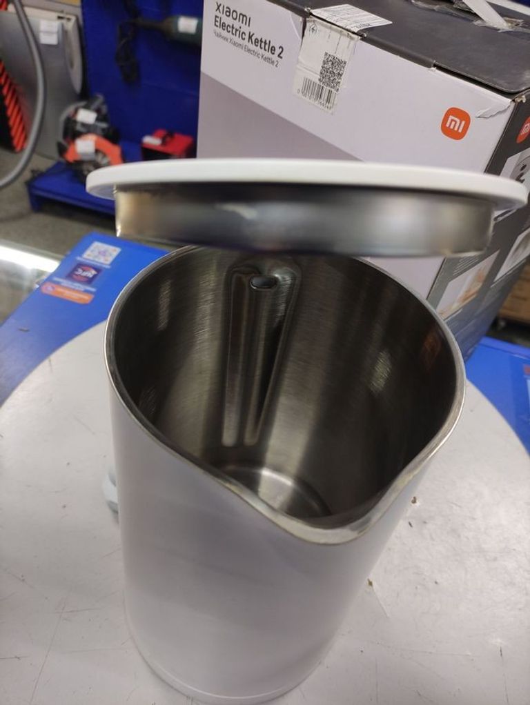 Дешиво Xiaomi electric glass kettle с ломбарда