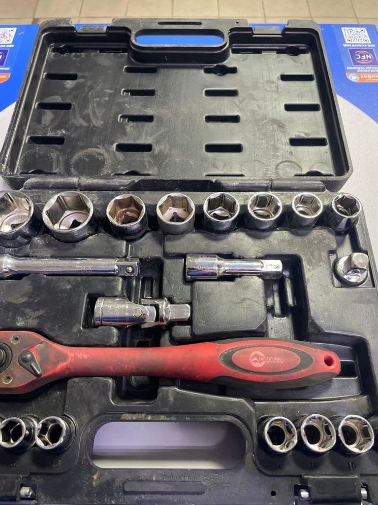 Розпродаж Intertool без моделі, продавець Техноскарб