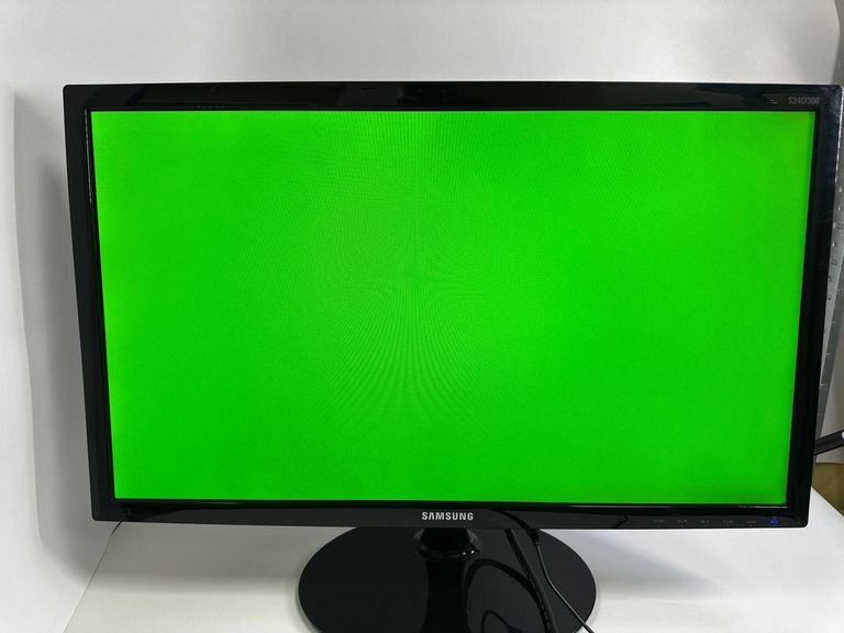 Дешево Samsung s24d300hs ls24d300hs/ci з ломбарду