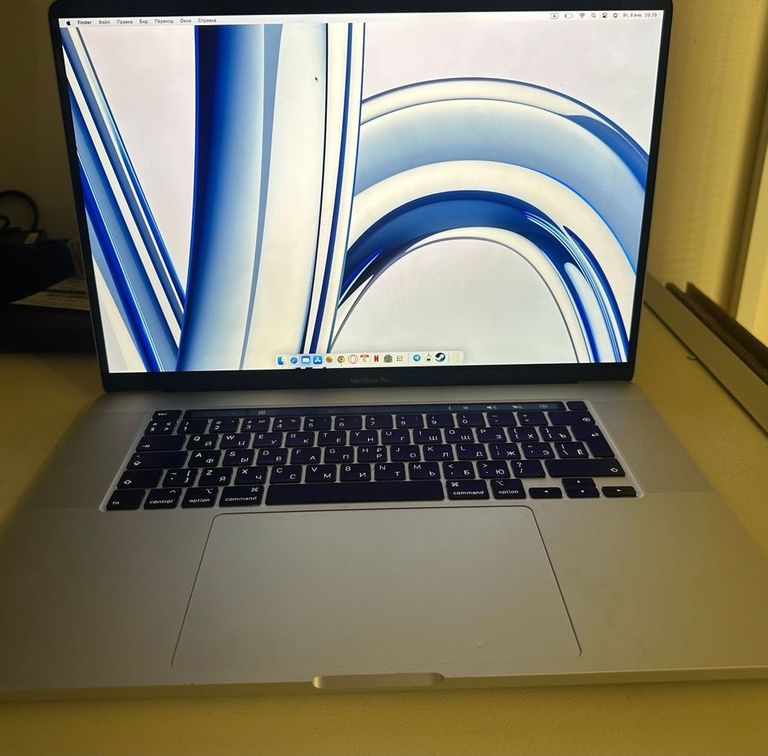 Объявление Apple macbook pro 16" 2019 /a2141 /core i7 2,6ghz /ram 16gb /ssd 500gb /amd radeon pro 5300m Б/У