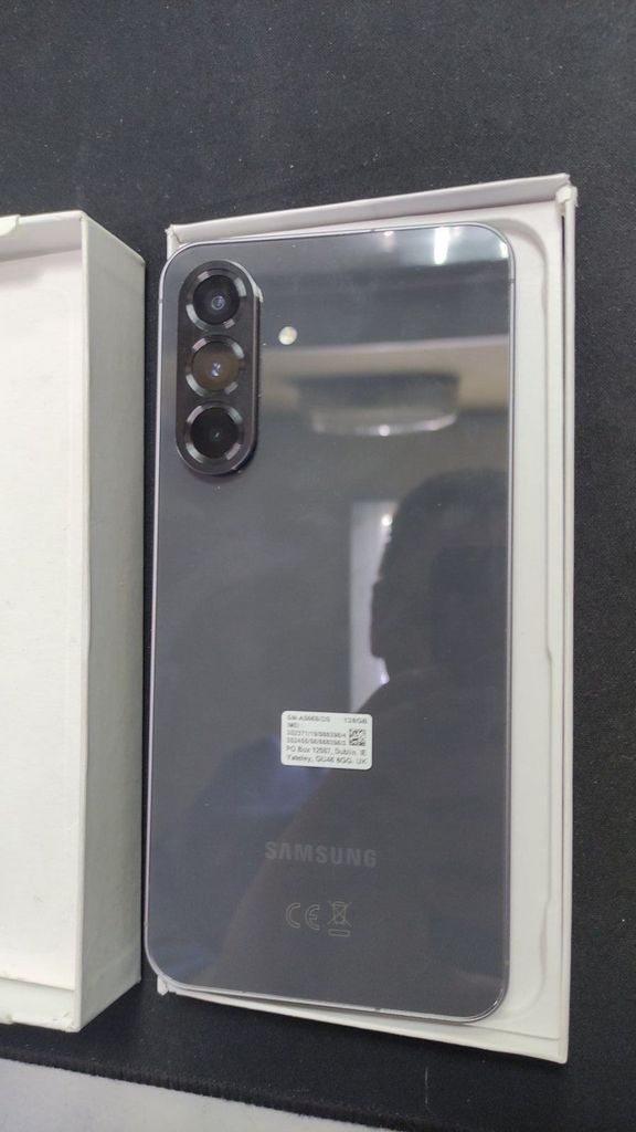 Купити Samsung galaxy a56 5g 8/128gb Б/У