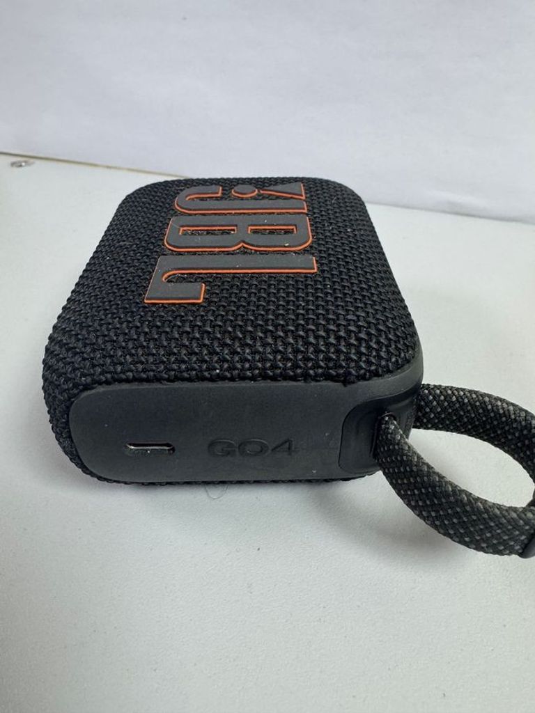 Купить Jbl go 4 Б/У
