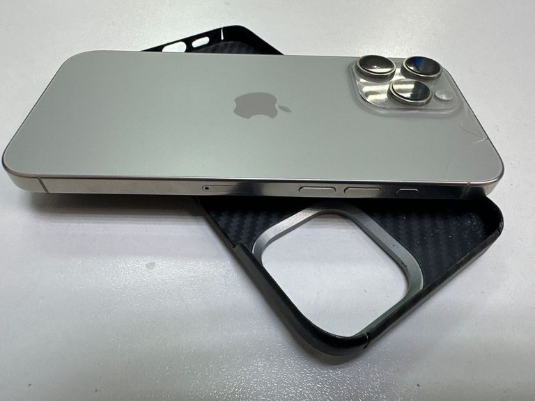 Apple iphone 16 pro max 1tb Код:01-200861200. Зображення 8