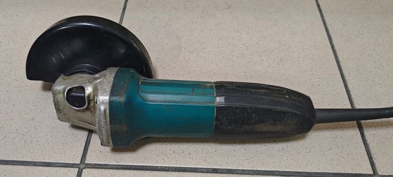 Купити Makita GA5030 Б/У