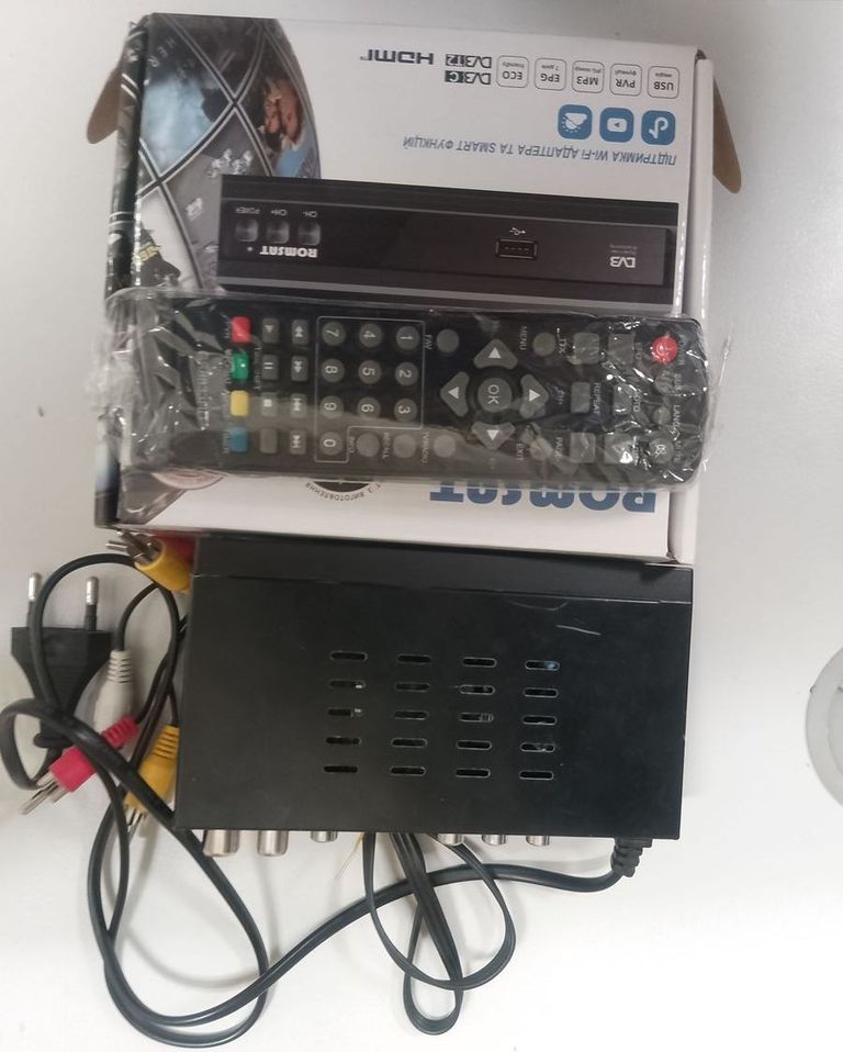 Дешево Romsat T7085HD з ломбарду