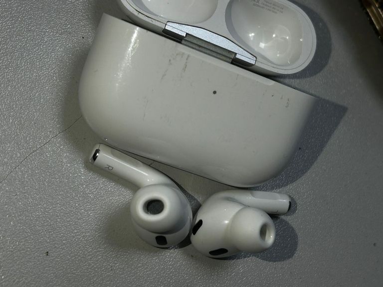 Apple airpods pro 2nd generation magsafe Код:01-200883794. Зображення 8