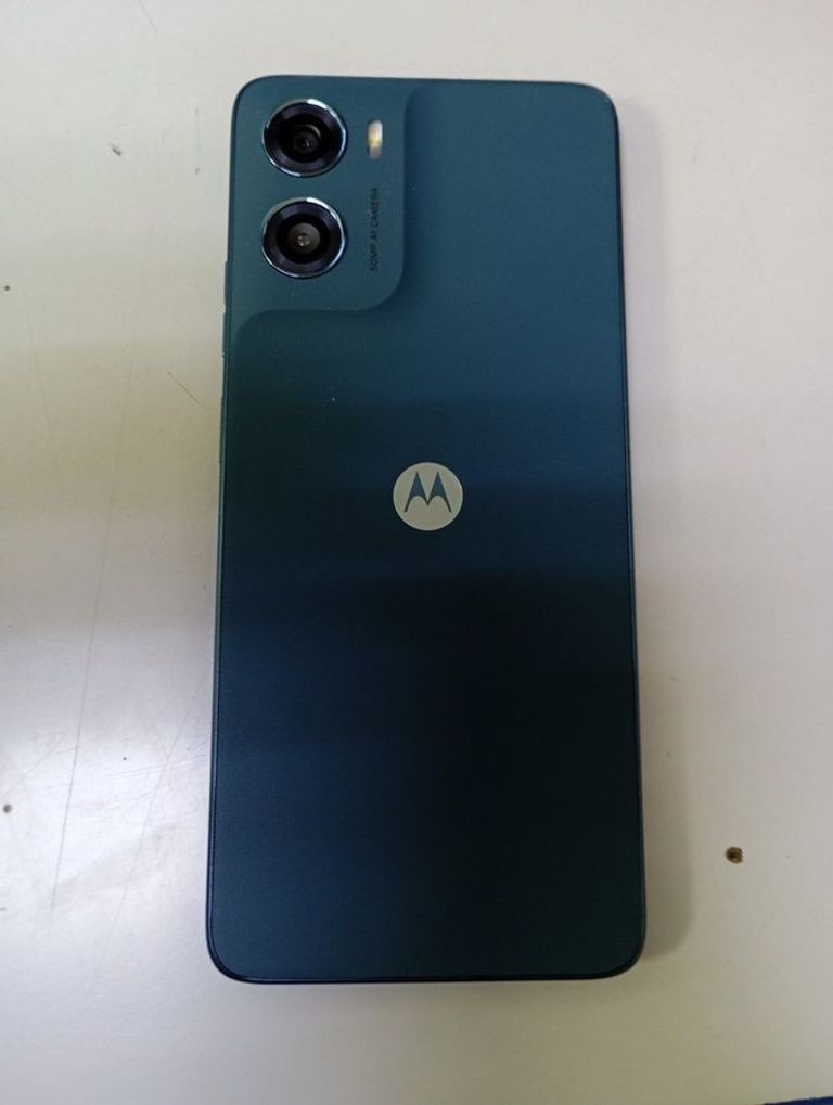 Оголошення Motorola moto g06 4g 4/256gb Б/У