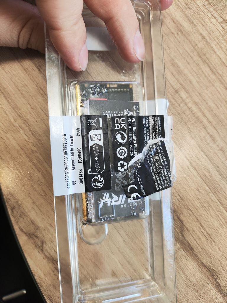 Дешиво Kingston fury 32 GB SO-DIMM DDR5 4800 MHz FURY Impact (KF548S38IB-32) с ломбарда