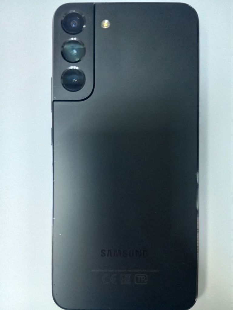 Оголошення Samsung galaxy s22+ 8/256gb Б/У