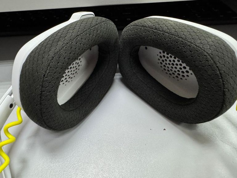 Logitech g435 Код:01-200882429. Изображение 5