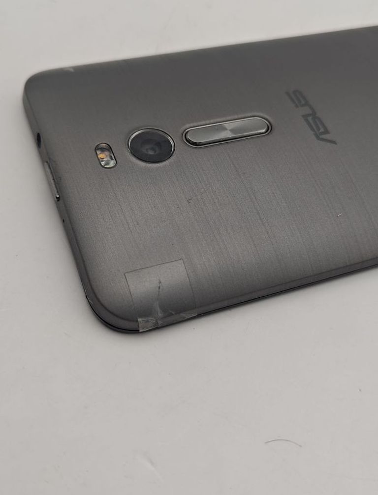 Розпродаж Asus zenfone 2 (ze551ml) (z00ad) 4/16gb, продавець Техноскарб