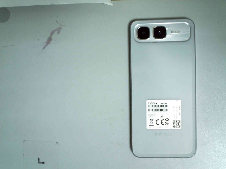 Купити Infinix smart 10 plus 4/128gb Б/У