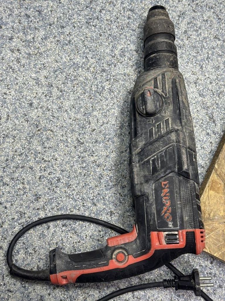 Дешево Dnipro-M rh-12q з ломбарду