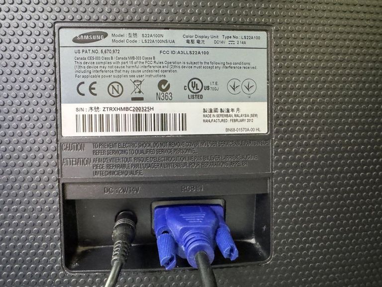 Дешево Samsung s22a100n з ломбарду