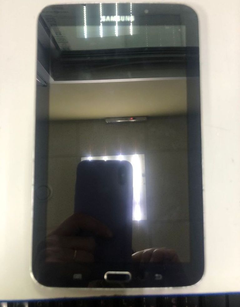 Оголошення Samsung galaxy tab 3 7.0 sm-t210 8gb Б/У