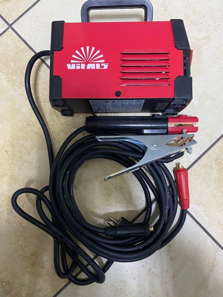 Купити Vitals MMA-1400h LCD mini (237594) Б/У