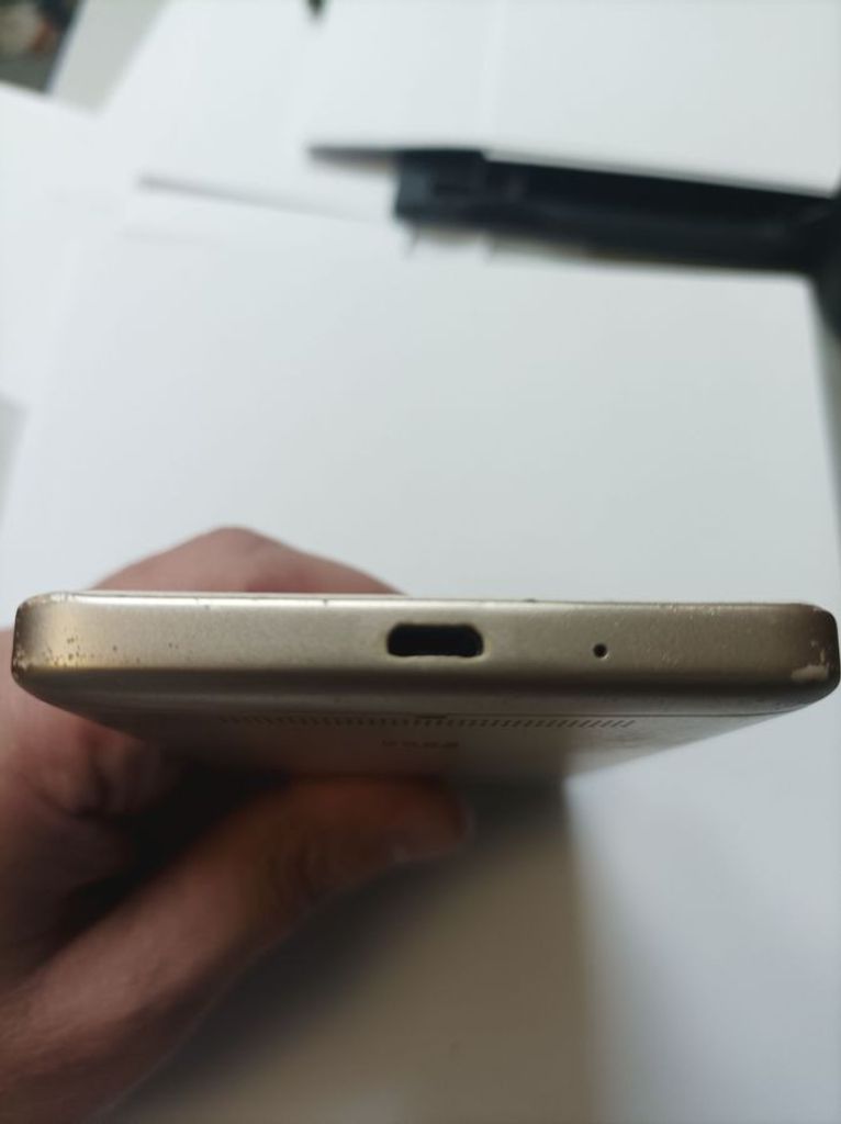 Розпродаж Xiaomi redmi 4a 2/32gb, продавець Техноскарб